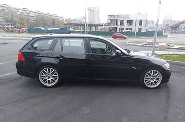 Универсал BMW 3 Series 2011 в Киеве