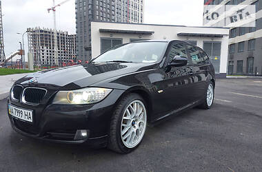 Универсал BMW 3 Series 2011 в Киеве