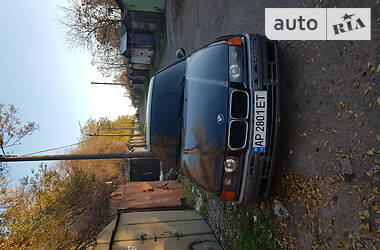 Седан BMW 3 Series 1993 в Запорожье