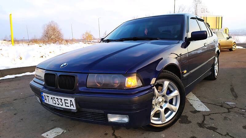 Седан BMW 3 Series 1997 в Дрогобыче