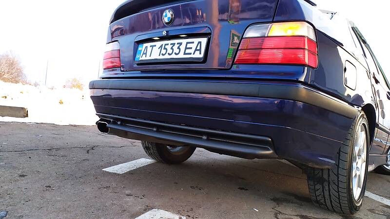 Седан BMW 3 Series 1997 в Дрогобыче