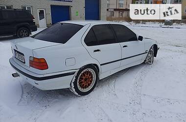 Седан BMW 3 Series 1991 в Долине