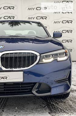 Седан BMW 3 Series 2019 в Киеве