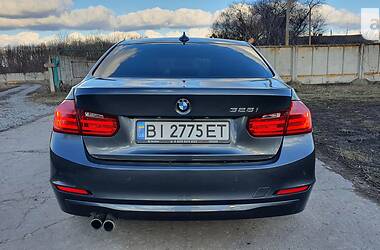 Седан BMW 3 Series 2014 в Полтаві