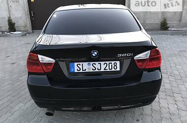 Седан BMW 3 Series 2006 в Сарнах