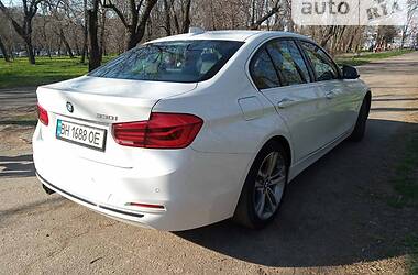 Седан BMW 3 Series 2017 в Одесі