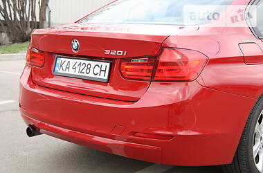 Седан BMW 3 Series 2012 в Києві