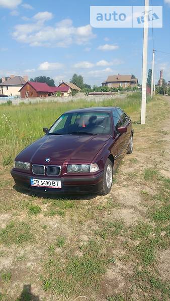 Седан BMW 3 Series 1998 в Чернигове