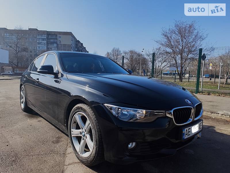 Седан BMW 3 Series 2012 в Дніпрі