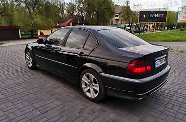 Седан BMW 3 Series 2004 в Каменском