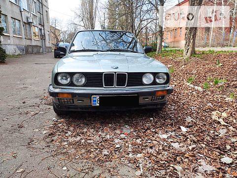 Седан BMW 3 Series 1984 в Кропивницком