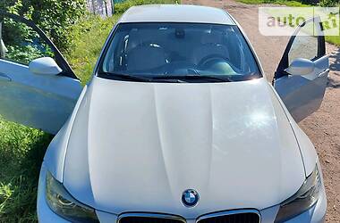 Седан BMW 3 Series 2010 в Киеве