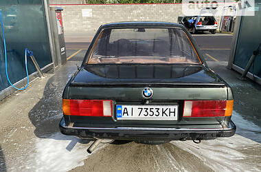 Седан BMW 3 Series 1986 в Боярке