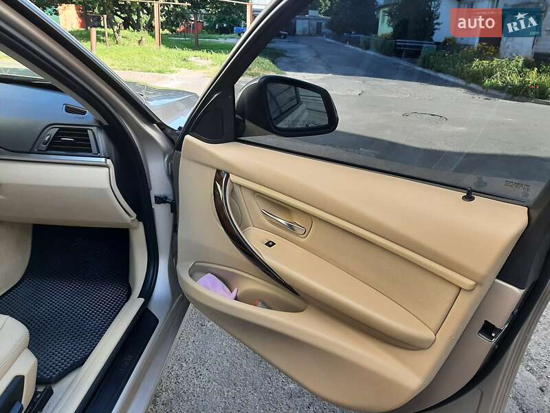 Седан BMW 3 Series 2014 в Баришівка