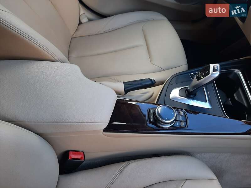 Седан BMW 3 Series 2014 в Баришівка