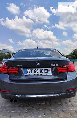 Седан BMW 3 Series 2013 в Ивано-Франковске