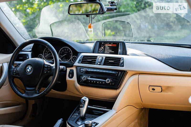 BMW 3 Series 2015