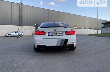 Седан BMW 3 Series 2013 в 