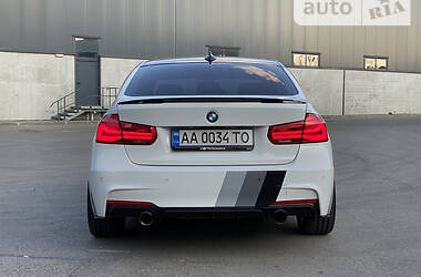 Седан BMW 3 Series 2013 в 