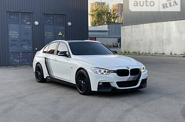 Седан BMW 3 Series 2013 в 