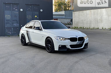 Седан BMW 3 Series 2013 в 