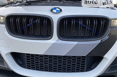 Седан BMW 3 Series 2013 в 