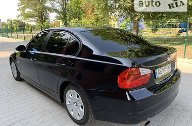 Седан BMW 3 Series 2006 в Трускавці