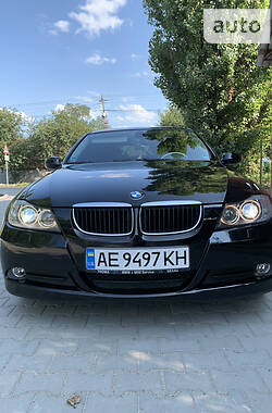 Седан BMW 3 Series 2006 в Трускавці