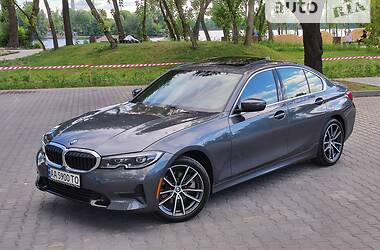 Седан BMW 3 Series 2019 в Киеве