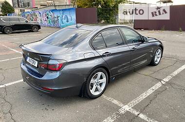 Седан BMW 3 Series 2014 в Києві