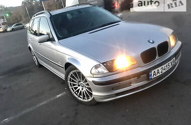 Универсал BMW 3 Series 2001 в Киеве