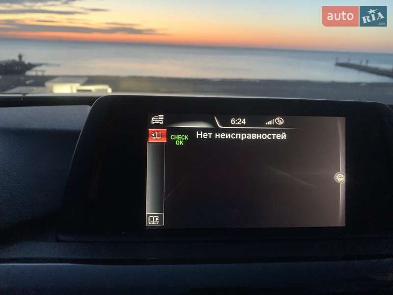 Седан BMW 3 Series 2017 в Одессе