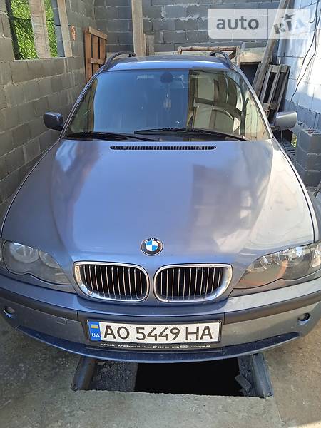 Универсал BMW 3 Series 2004 в Межгорье