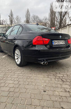 Седан BMW 3 Series 2011 в Одессе