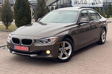 Седан BMW 3 Series 2012 в Стрые