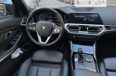 Седан BMW 3 Series 2019 в Киеве