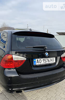 Универсал BMW 3 Series 2008 в Мукачево