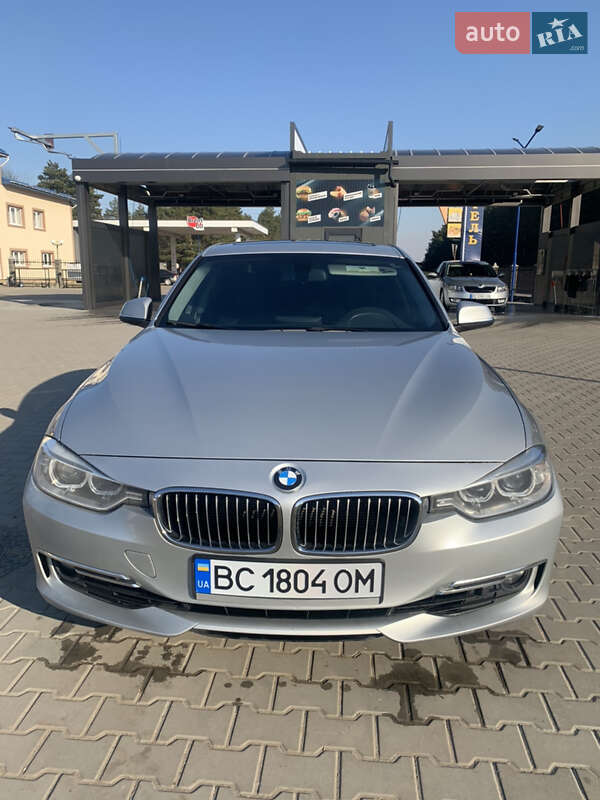 BMW 3 Series 2012