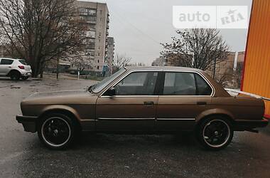Седан BMW 3 Series 1988 в Никополе
