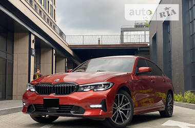 Седан BMW 3 Series 2019 в Тячеве