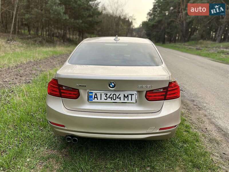 Седан BMW 3 Series 2014 в Баришівка