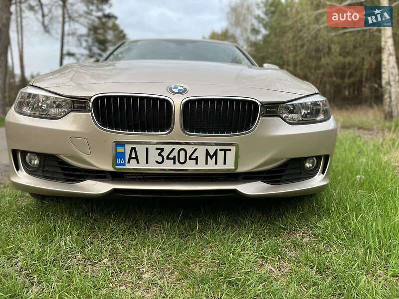 Седан BMW 3 Series 2014 в Баришівка
