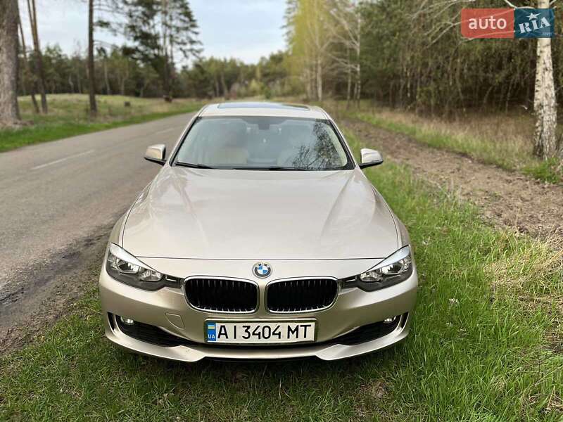 Седан BMW 3 Series 2014 в Баришівка