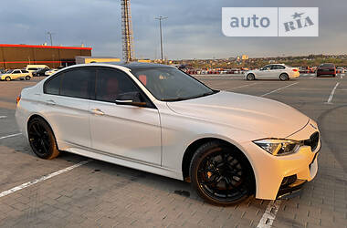 Седан BMW 3 Series 2016 в 