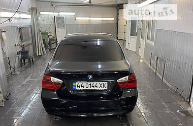 Седан BMW 3 Series 2007 в Киеве