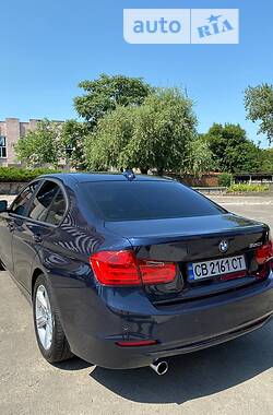 Седан BMW 3 Series 2015 в Бобринце