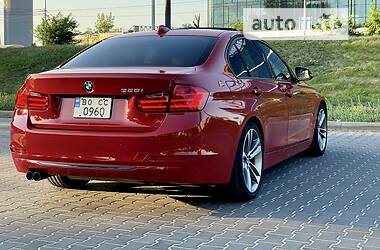 Седан BMW 3 Series 2012 в Тернополі