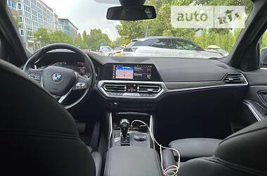 Седан BMW 3 Series 2019 в Кропивницком