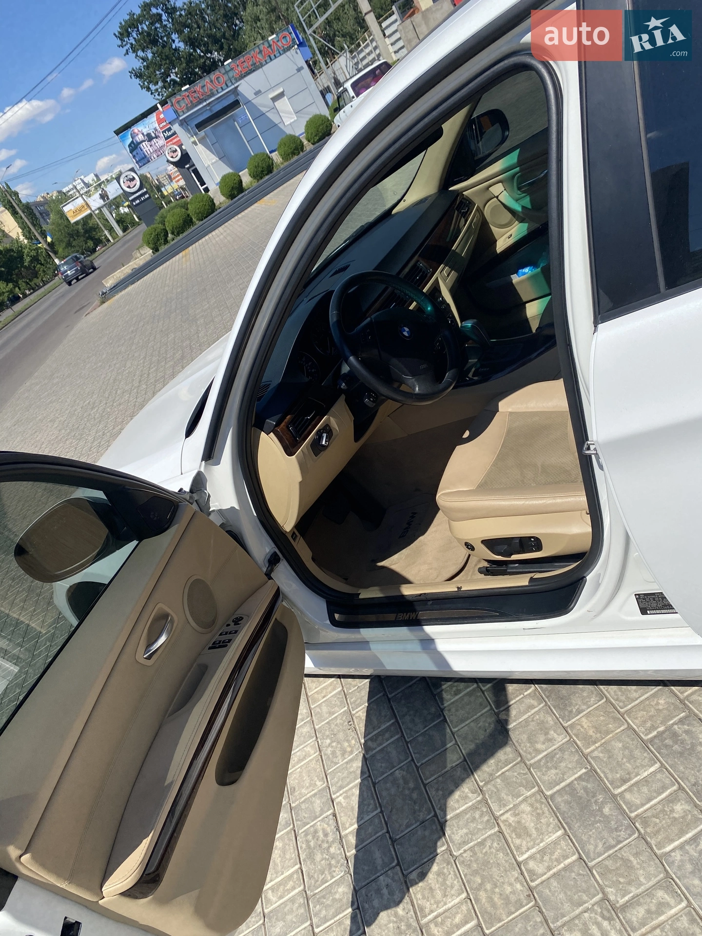 2010 BMW 3er - мініатюра 12