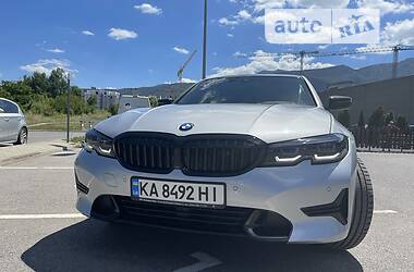 Седан BMW 3 Series 2019 в Киеве